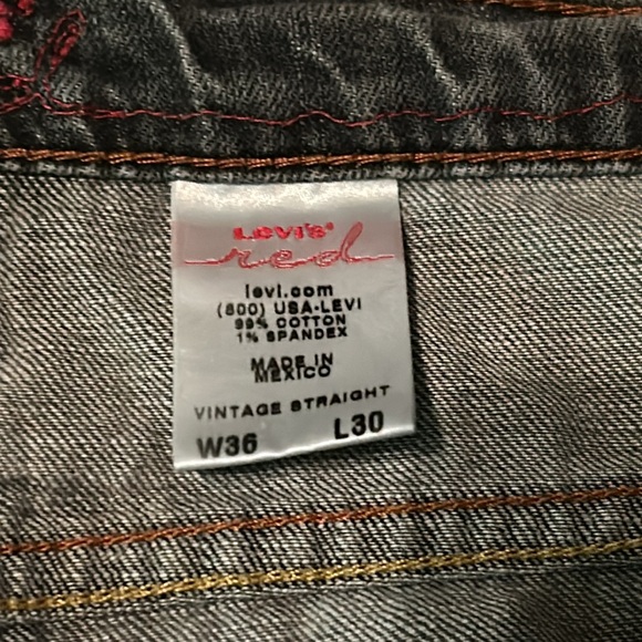 VINTAGE RARE VHTF UNISEX LEVI’S RED BUTTON FLY MENS size 36x30 REDLINE SELVAGE - Picture 13 of 16